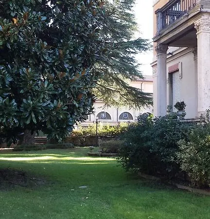La Casina Di *
